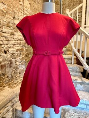 Valentino Garavani
Women's Red Mini Dress